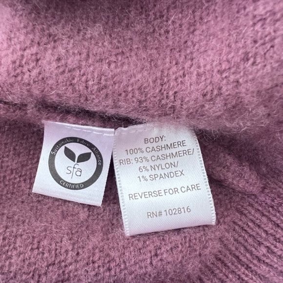 GARNET HILL Washable Cashmere Bomber Zip Cardigan in Mauve - S - Picture 9 of 14